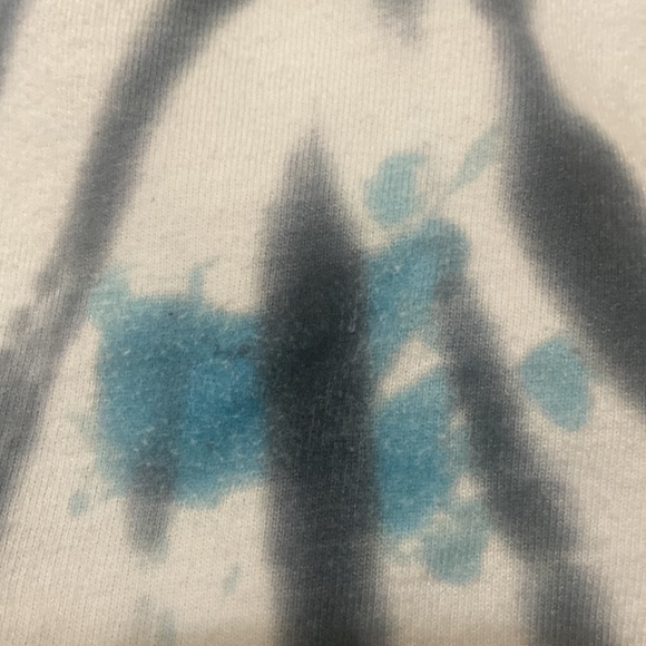 Sweatshirt - Picture 3 of 3